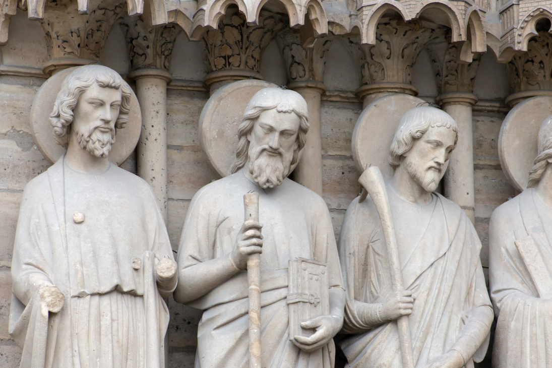 Statues of Apostles